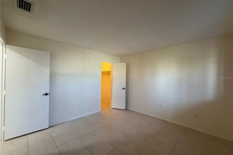 Condo in Punta Gorda, Florida, 2 bedrooms № 2197522 - photo 14