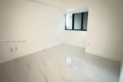 Condo in Miami, Florida, 2 bedrooms  № 1935852 - photo 22