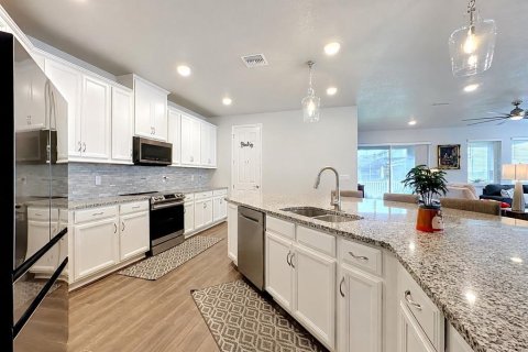 Villa ou maison à vendre à Riverview, Floride: 4 chambres, 253.53 m2 № 2273257 - photo 6