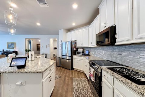 Villa ou maison à vendre à Riverview, Floride: 4 chambres, 253.53 m2 № 2273257 - photo 8