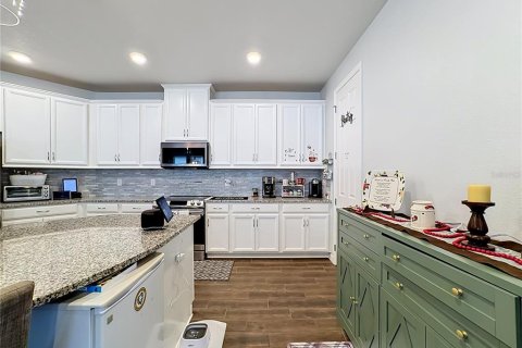 Villa ou maison à vendre à Riverview, Floride: 4 chambres, 253.53 m2 № 2273257 - photo 9