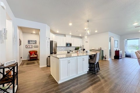 Villa ou maison à vendre à Riverview, Floride: 4 chambres, 253.53 m2 № 2273257 - photo 5