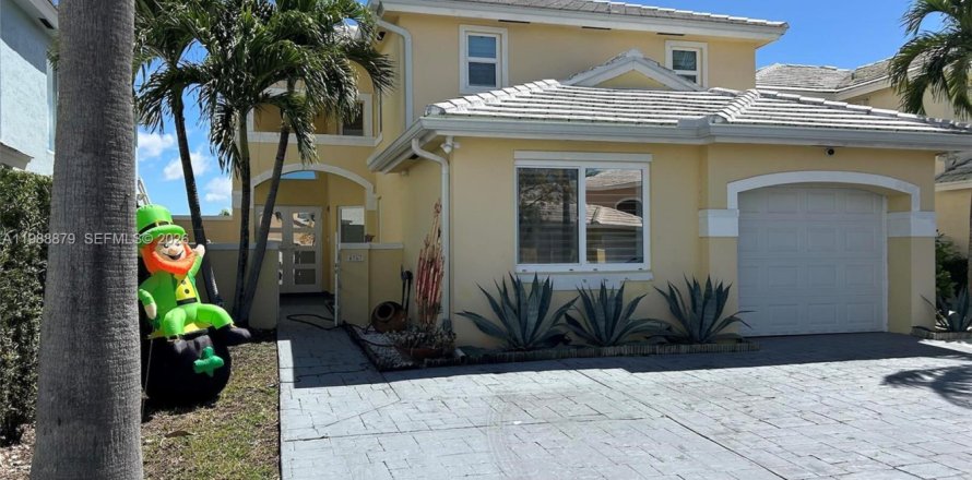 Дом в Майами, Флорида 1 комната, 180.32м2 № 2051123