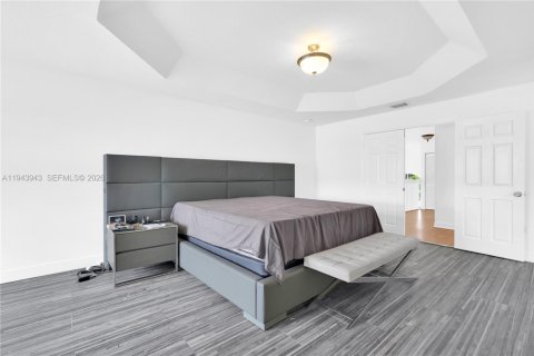 Casa en venta en Miramar, Florida, 4 dormitorios, 251.49 m2 № 2000661 - foto 26