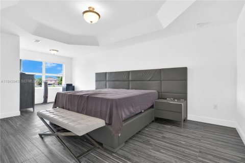 Casa en venta en Miramar, Florida, 4 dormitorios, 251.49 m2 № 2000661 - foto 27