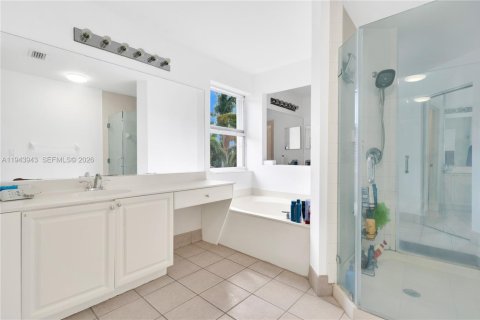 Casa en venta en Miramar, Florida, 4 dormitorios, 251.49 m2 № 2000661 - foto 30