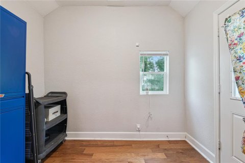 House in Eustis, Florida 3 bedrooms, 130.81 sq.m. № 2223736 - photo 21