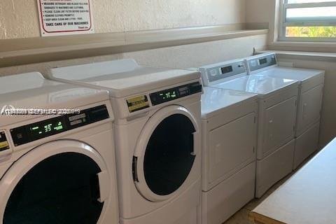 Condo in Miami, Florida, 1 bedroom  № 1998202 - photo 16