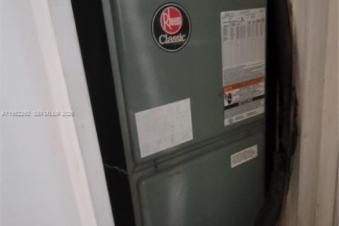 Купить виллу или дом в Майами, Флорида 3 спальни, 125.98м2, № 2006624 - фото 4