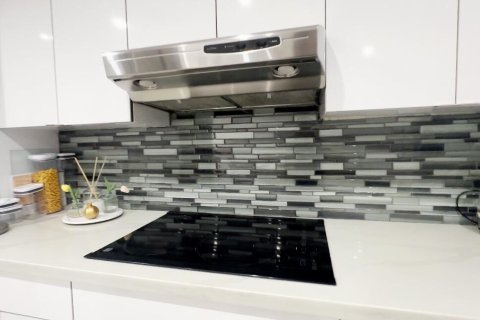 Adosado en venta en Hollywood, Florida, 3 dormitorios, 176.51 m2 № 1031454 - foto 1