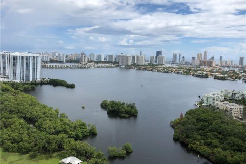 Купить кондоминиум в Норт-Майами-Бич, Флорида 2 спальни, 103.96м2, № 1968528 - фото 8