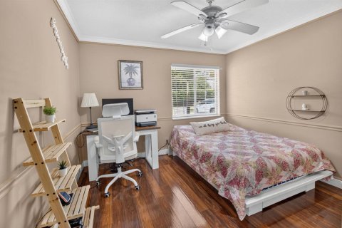 House in Delray Beach, Florida 3 bedrooms, 160.26 sq.m. № 2260884 - photo 24