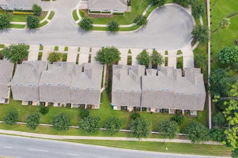 Villa ou maison à vendre à Apopka, Floride: 3 chambres, 162.95 m2 № 2418504 - photo 29