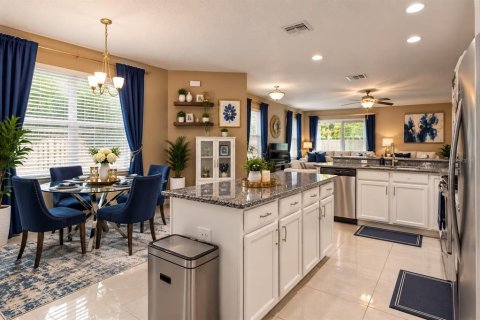 Villa ou maison à vendre à Apopka, Floride: 3 chambres, 162.95 m2 № 2418504 - photo 17