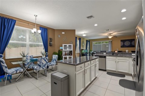Villa ou maison à vendre à Apopka, Floride: 3 chambres, 162.95 m2 № 2418504 - photo 9