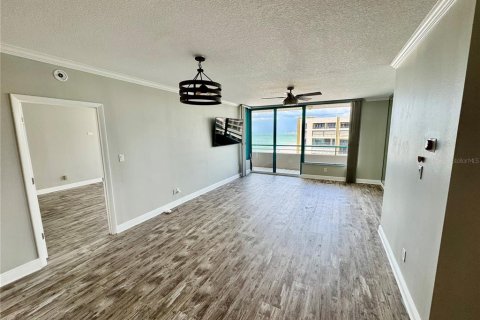 Condominio en venta en Clearwater, Florida, 2 dormitorios, 116.59 m2 № 1900191 - foto 19