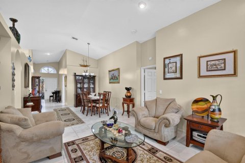 Villa ou maison à vendre à Boynton Beach, Floride: 3 chambres, 162.21 m2 № 2387947 - photo 13