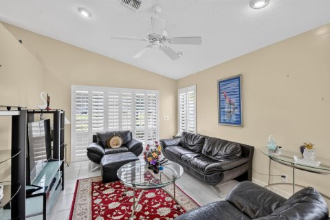 Villa ou maison à vendre à Boynton Beach, Floride: 3 chambres, 162.21 m2 № 2387947 - photo 22