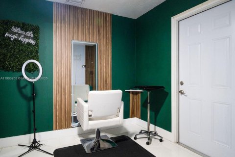 Villa ou maison à vendre à Miami, Floride: 3 chambres, 125.42 m2 № 1964199 - photo 27