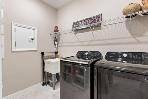 Villa ou maison à vendre à Minneola, Floride: 3 chambres, 157 m2 № 2206593 - photo 30