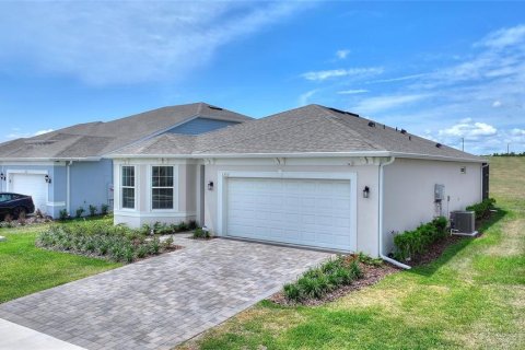 Villa ou maison à vendre à Minneola, Floride: 3 chambres, 157 m2 № 2206593 - photo 2