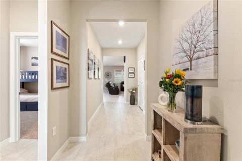 Villa ou maison à vendre à Minneola, Floride: 3 chambres, 157 m2 № 2206593 - photo 4