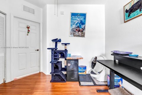 Townhouse in Homestead, Florida 3 bedrooms, 132.94 sq.m. № 1940665 - photo 10