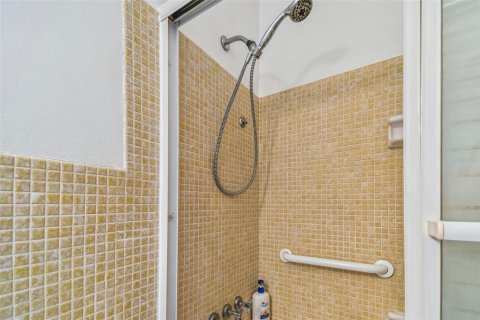 Copropriété à vendre à Treasure Island, Floride: 1 chambre, 52.3 m2 № 1512279 - photo 28