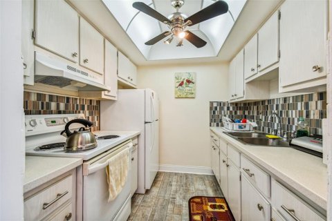 Copropriété à vendre à Treasure Island, Floride: 1 chambre, 52.3 m2 № 1512279 - photo 21
