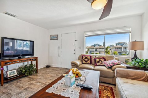 Copropriété à vendre à Treasure Island, Floride: 1 chambre, 52.3 m2 № 1512279 - photo 15
