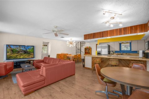 Casa en venta en Floral City, Florida, 3 dormitorios, 134.89 m2 № 2151011 - foto 16