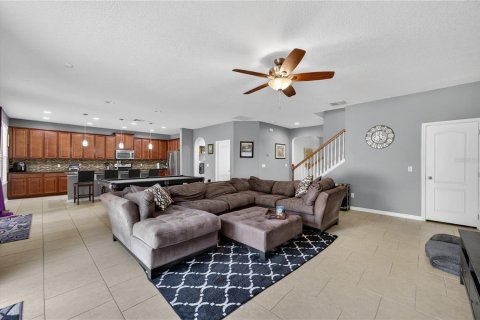 House in Minneola, Florida 4 bedrooms, 266.26 sq.m. № 2223347 - photo 13