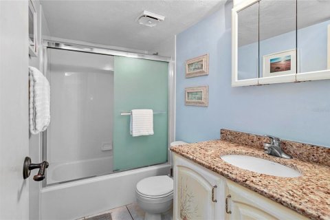 Condominio en venta en New Smyrna Beach, Florida, 2 dormitorios, 92.9 m2 № 2410660 - foto 19