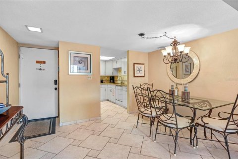 Condominio en venta en New Smyrna Beach, Florida, 2 dormitorios, 92.9 m2 № 2410660 - foto 3