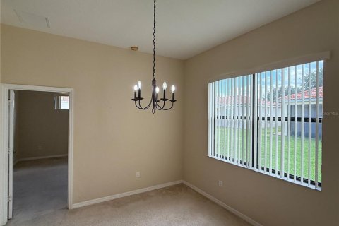House in Kissimmee, Florida 3 bedrooms, 166.39 sq.m. № 2156773 - photo 11