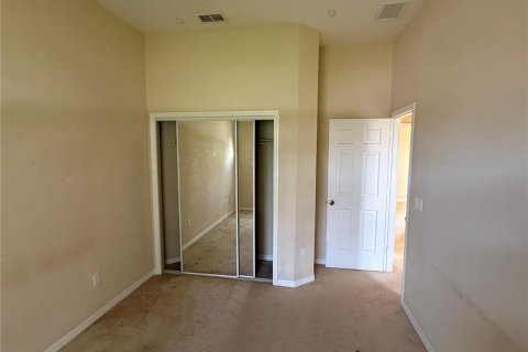 House in Kissimmee, Florida 3 bedrooms, 166.39 sq.m. № 2156773 - photo 13