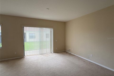 House in Kissimmee, Florida 3 bedrooms, 166.39 sq.m. № 2156773 - photo 3