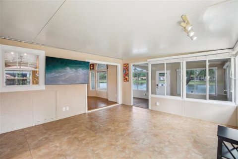 Apartamento en alquiler en Land O' Lakes, Florida, 2 dormitorios, 116.13 m2 № 1791492 - foto 7