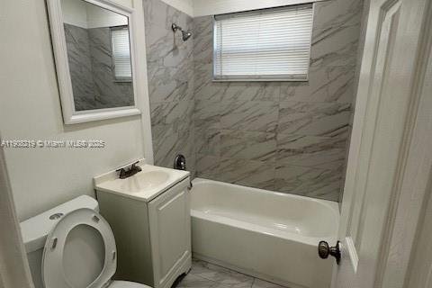 Снять в аренду виллу или дом в Майами, Флорида 2 спальни, 144.93м2, № 1964299 - фото 4