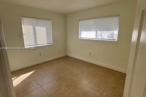 Снять в аренду виллу или дом в Майами, Флорида 2 спальни, 144.93м2, № 1964299 - фото 5