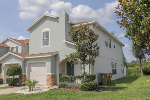 Touwnhouse à vendre à Kissimmee, Floride: 3 chambres, 163.32 m2 № 1616909 - photo 2