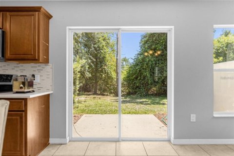 Touwnhouse à vendre à Kissimmee, Floride: 3 chambres, 163.32 m2 № 1616909 - photo 9