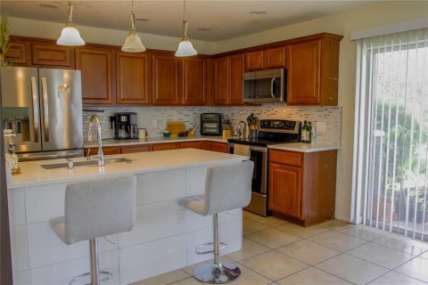 Townhouse in Kissimmee, Florida 3 bedrooms, 163.32 sq.m. № 1616909 - photo 11