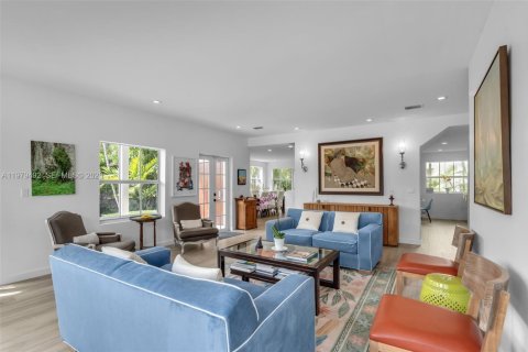 Villa ou maison à vendre à Miami Beach, Floride: 4 chambres, 316.43 m2 № 2045412 - photo 7
