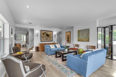 Villa ou maison à vendre à Miami Beach, Floride: 4 chambres, 316.43 m2 № 2045412 - photo 6