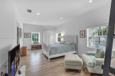 Villa ou maison à vendre à Miami Beach, Floride: 4 chambres, 316.43 m2 № 2045412 - photo 28