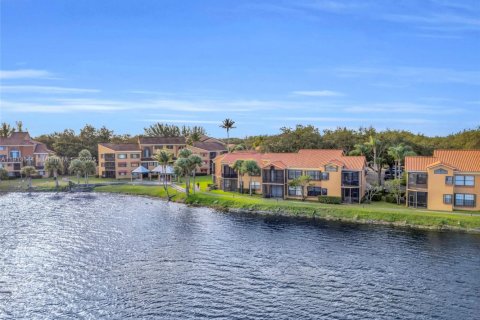 Купить кондоминиум в Майами-Лейкс, Флорида 2 спальни, 102.94м2, № 1971526 - фото 6