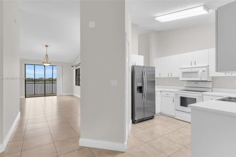 Купить кондоминиум в Майами-Лейкс, Флорида 2 спальни, 102.94м2, № 1971526 - фото 9