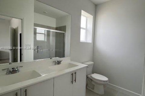 Adosado en alquiler en Florida City, Florida, 4 dormitorios, 151.71 m2 № 1823912 - foto 6