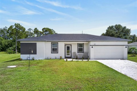 Casa en Port Charlotte, Florida 4 dormitorios, 147.9 m2 № 2366900